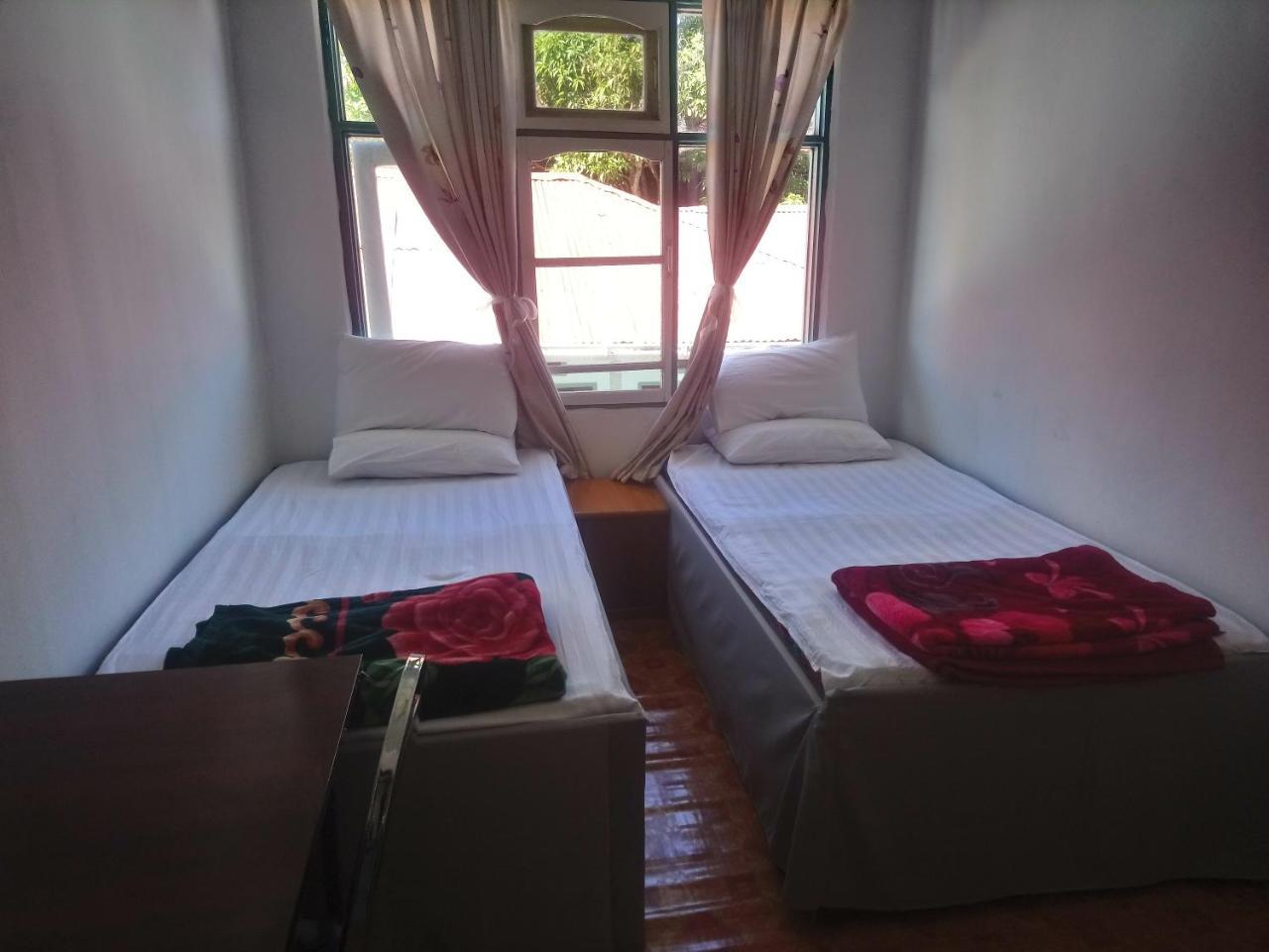 Diamond Star Guest House Nyaung Shwe Buitenkant foto