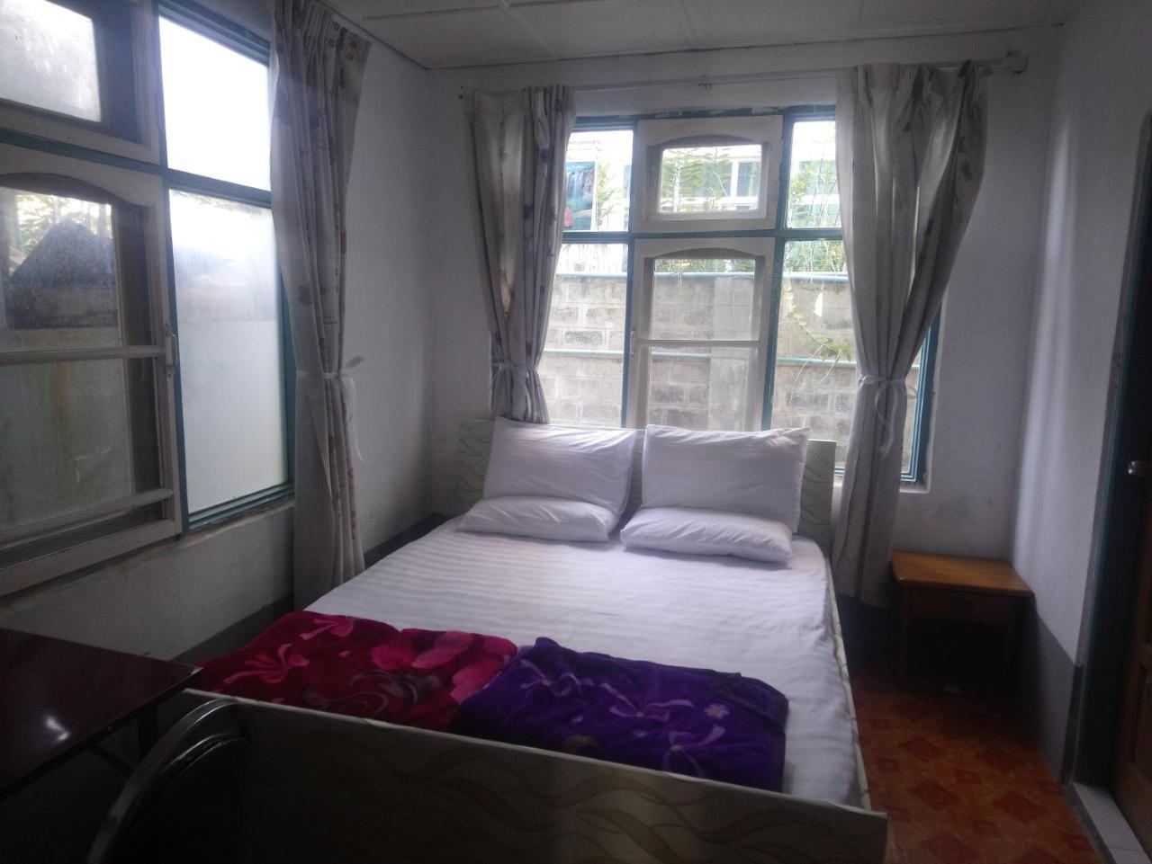 Diamond Star Guest House Nyaung Shwe Buitenkant foto