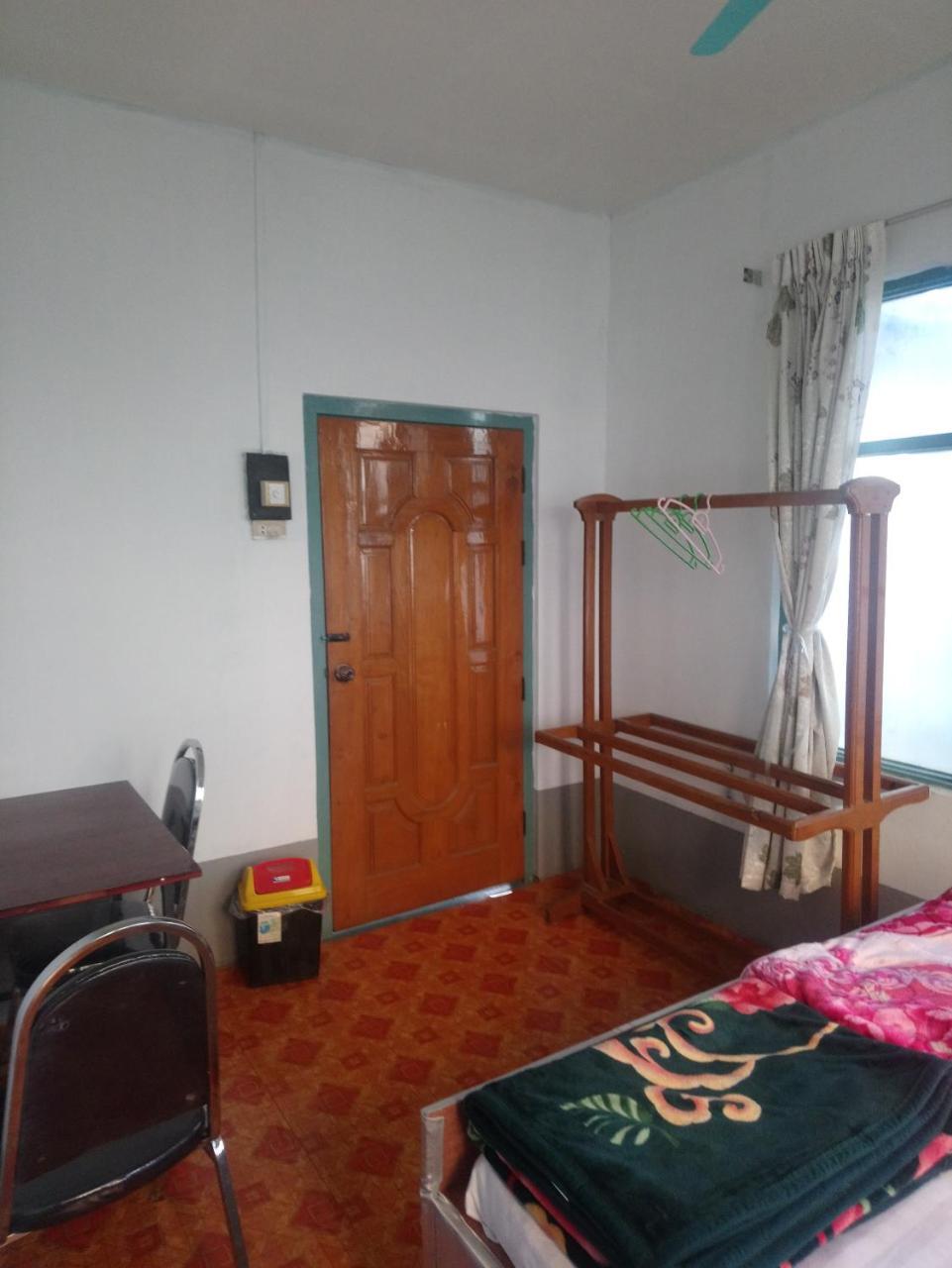 Diamond Star Guest House Nyaung Shwe Buitenkant foto